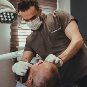 How to Find an Emergency Dentist Fast 4